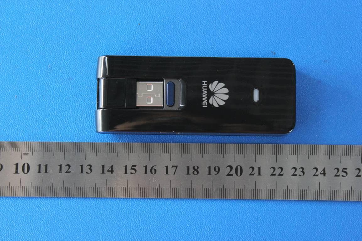 LTE/EVDO/CDMA dual mode 7 bands 2D USB Rotator for use as subscriber equipment in the LTE/CDMA system. - FCC ID QISE397BU-502 - Huawei Technologies Co.,Ltd