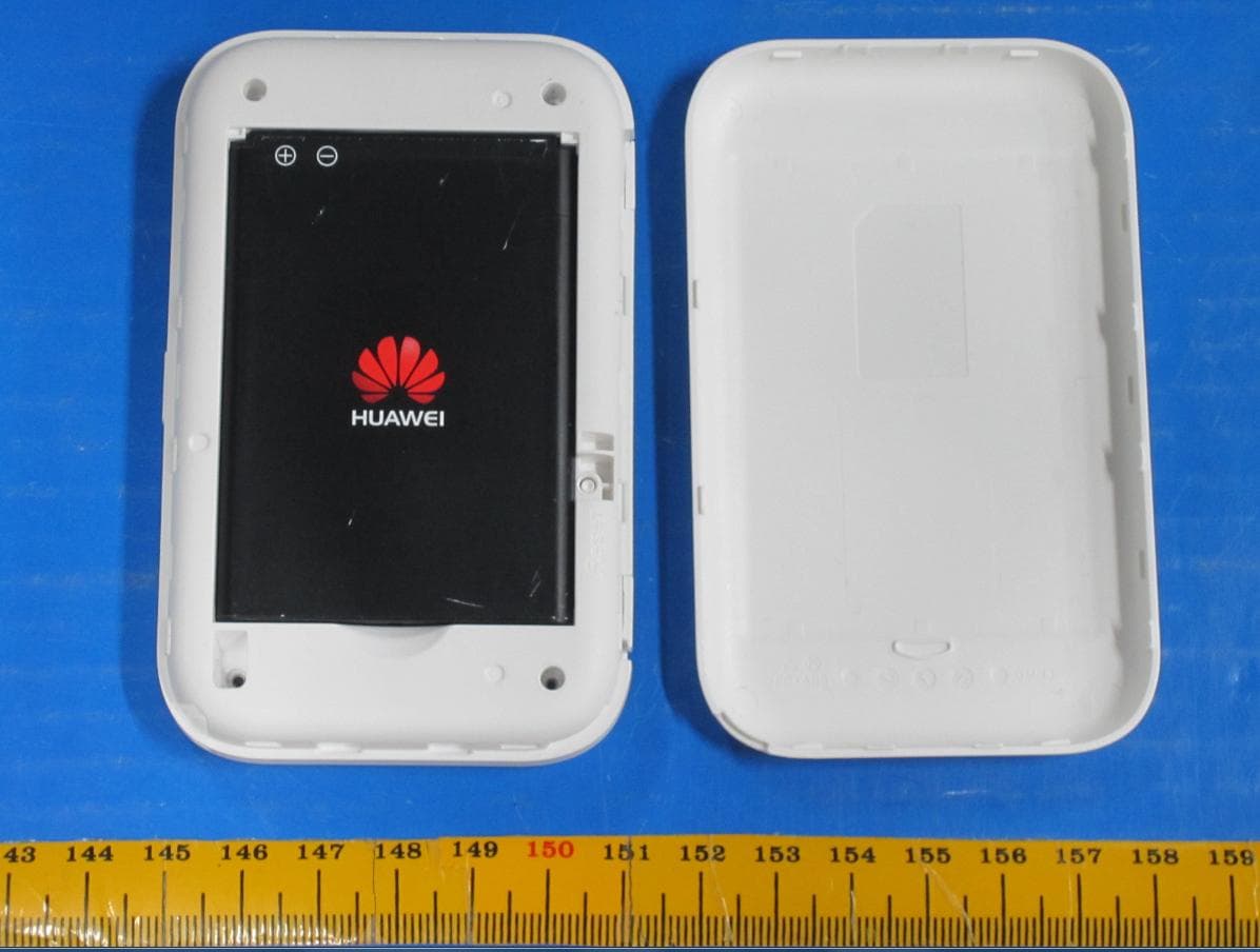 Mobile Wi-Fi - FCC ID QISE5372S-32 - Huawei Technologies Co.,Ltd (4)