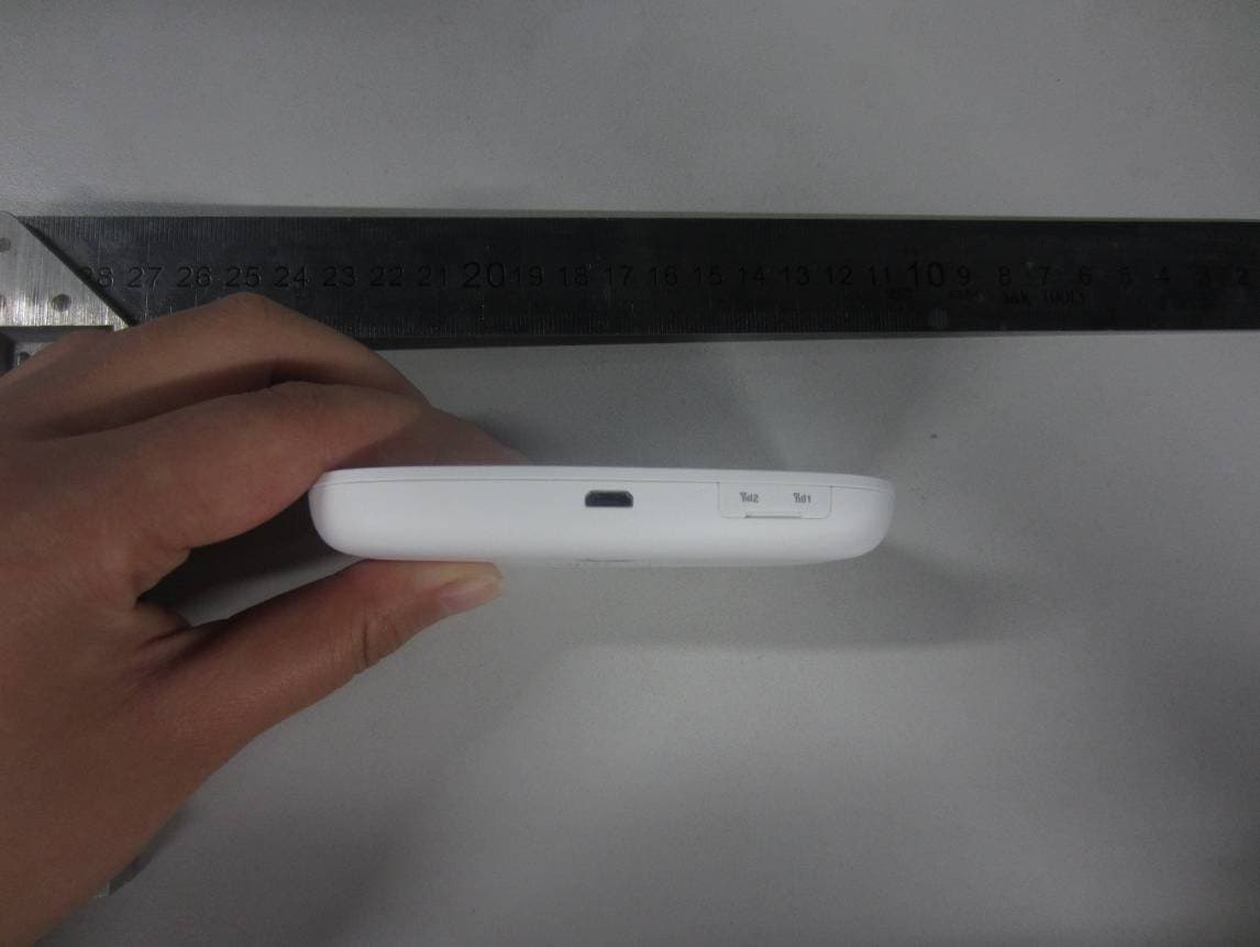 Mobile WiFi - FCC ID QISE5377BS-508 - Huawei Technologies Co.,Ltd (5)