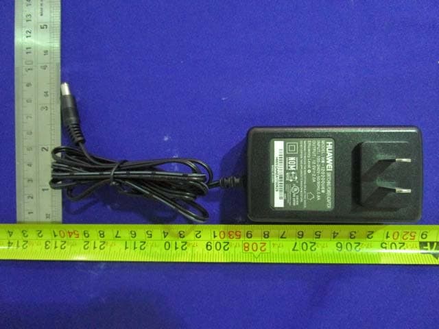 LTE CPE - FCC ID QISEA260-135 - Huawei Technologies Co.,Ltd (2)