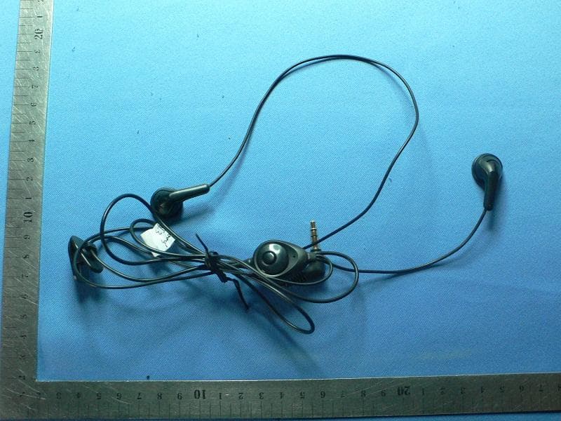 GSM/GPRS/EDGE/WCDMA/HSUPA/HSDPA/BT/WiFi portable device - FCC ID QISEC-W820 - Huawei Technologies Co.,Ltd (2)