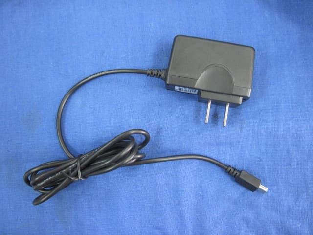 GSM Mobile Phone - FCC ID QISG2800S - Huawei Technologies Co.,Ltd (2)