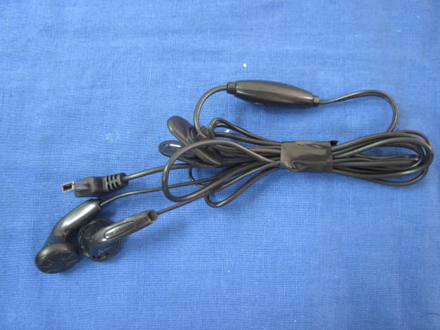 GSM Mobile Phone - FCC ID QISG6110 - Huawei Technologies Co.,Ltd
