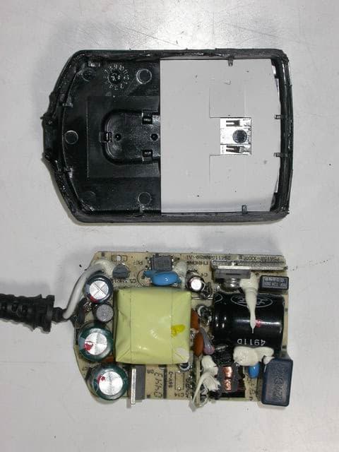 ADSL2+ 802.11b/g Wireless Router - FCC ID QISH3CSOHOWDR814G - Huawei Technologies Co.,Ltd (2)