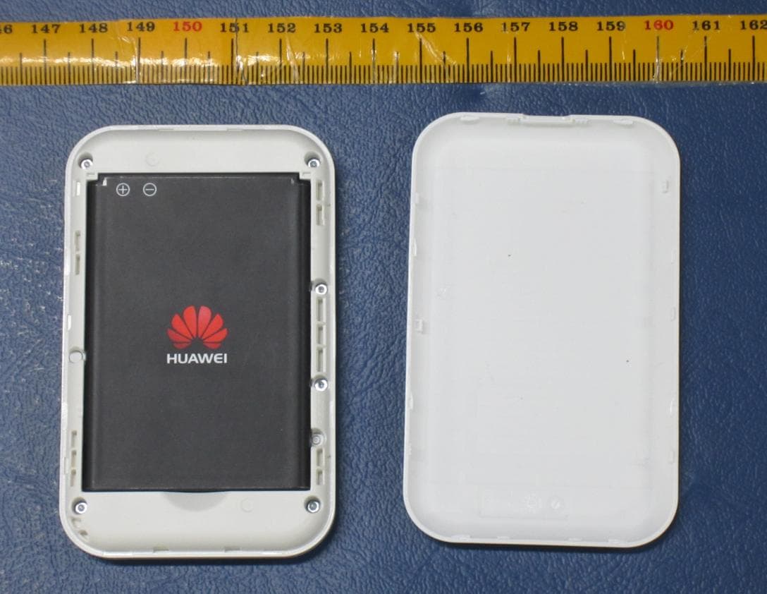 Mobile WiFi - FCC ID QISHW-02E - Huawei Technologies Co.,Ltd (3)