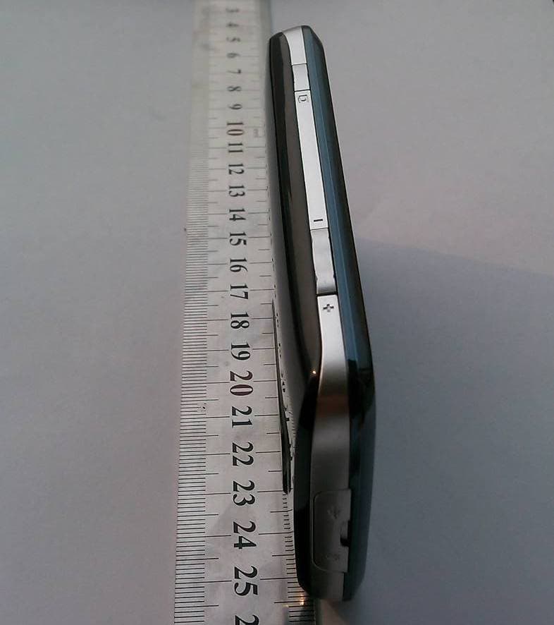cdma2000 Digital Mobile Phone - FCC ID QISM860 - Huawei Technologies Co.,Ltd (5)