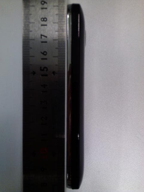 cdma2000 Digital Mobile Phone - FCC ID QISM886 - Huawei Technologies Co.,Ltd (4)