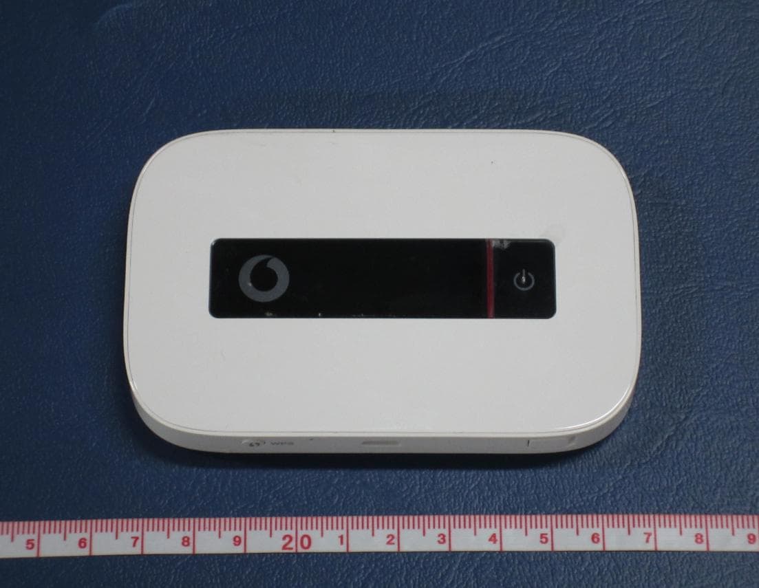 Mobile Cellular Device with GSM/GPRS/EDGE 850/1900, WCDMA/DC-HSPDA/HSPA FDD V, and 802.11b/g/n - FCC ID QISR208 - Huawei Technologies Co.,Ltd (5)
