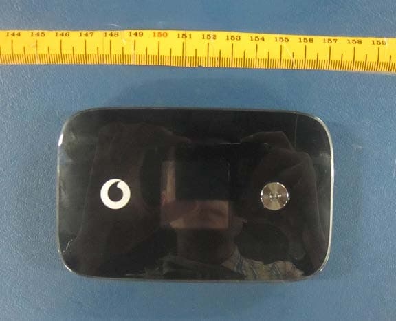 Mobile WiFi - FCC ID QISR226 - Huawei Technologies Co.,Ltd (2)