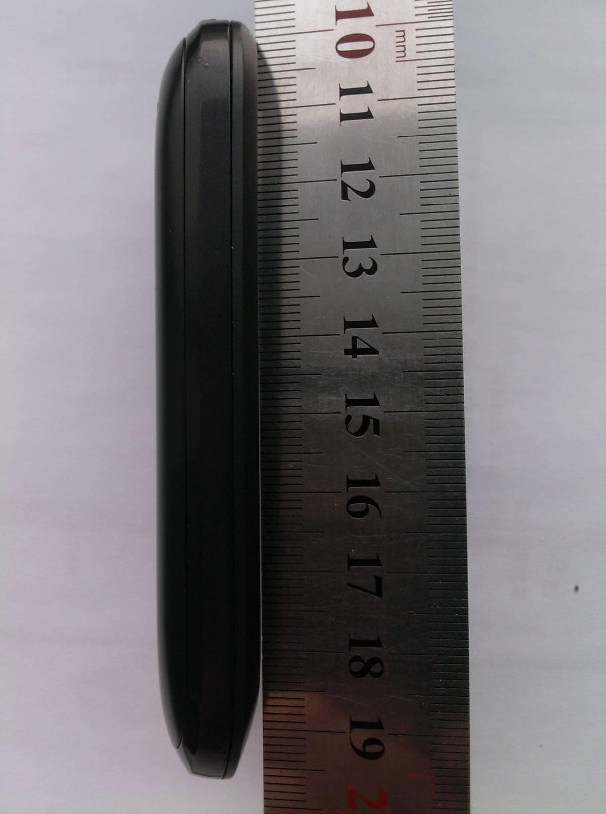 HSDPA/UMTS/GPRS/GSM/EDGE Mobile Phone with BT - FCC ID QISU8160 - Huawei Technologies Co.,Ltd (3)