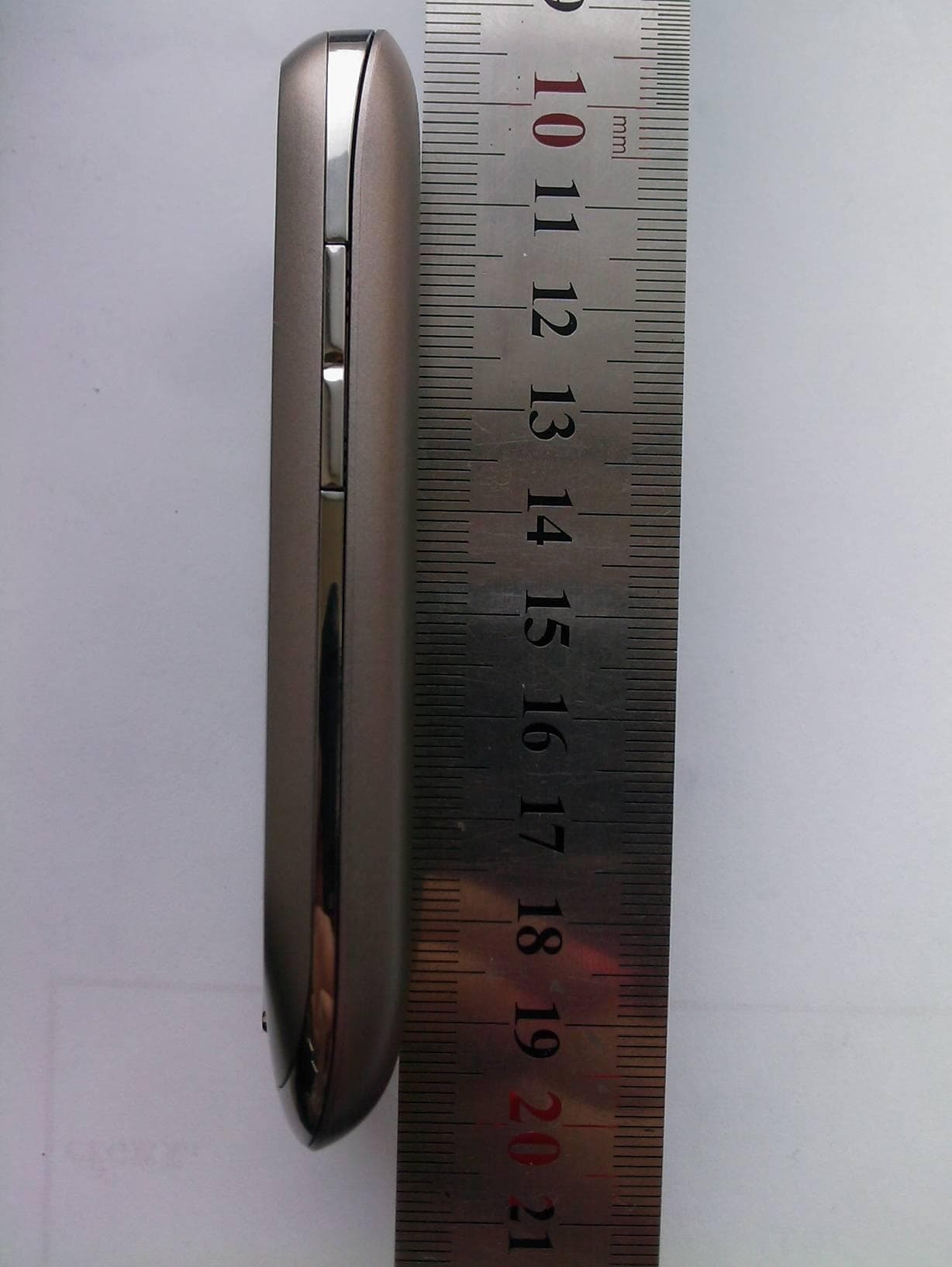 HSDPA/UMTS/GPRS/GSM/EDGE Mobile Phone with BT - FCC ID QISU8180-7 - Huawei Technologies Co.,Ltd (5)