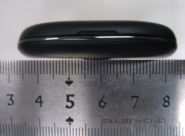 HSDPA/UMTS/GPRS/GSM/EDGE Mobile Phone with Bluetooth - FCC ID QISU8185-7 - Huawei Technologies Co.,Ltd (2)
