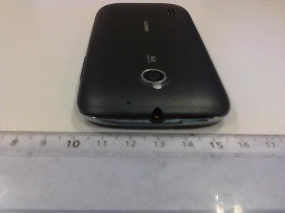 HSDPA/UMTS/GPRS/GSM/EDGE Mobile Phone with Bluetooth - FCC ID QISU8652 - Huawei Technologies Co.,Ltd (5)