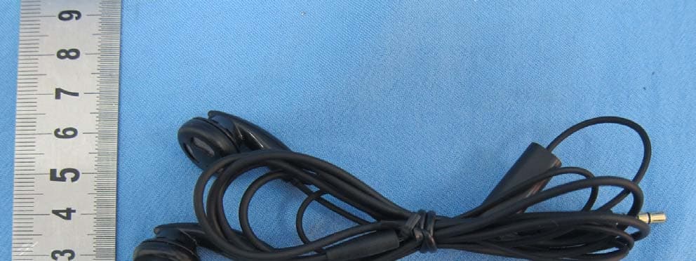 Mobile phone - FCC ID QISU8815N - Huawei Technologies Co.,Ltd (3)