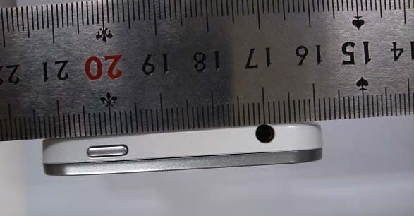 HSPA/UMTS/GPRS/GSM/EDGE Mobile Phone with BT - FCC ID QISU8860-51 - Huawei Technologies Co.,Ltd (5)