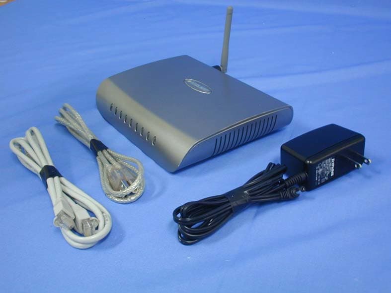 WIRELESS ADSL ROUTER - FCC ID QISWA1003A-RUV100 - Huawei Technologies Co.,Ltd (2)