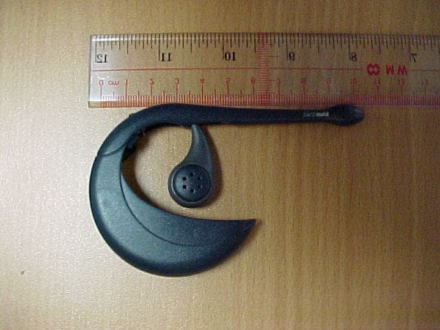Bluetrek Bluetooth Wireless Headset - FCC ID QITBT01 - ConnecteDevice Limited (2)