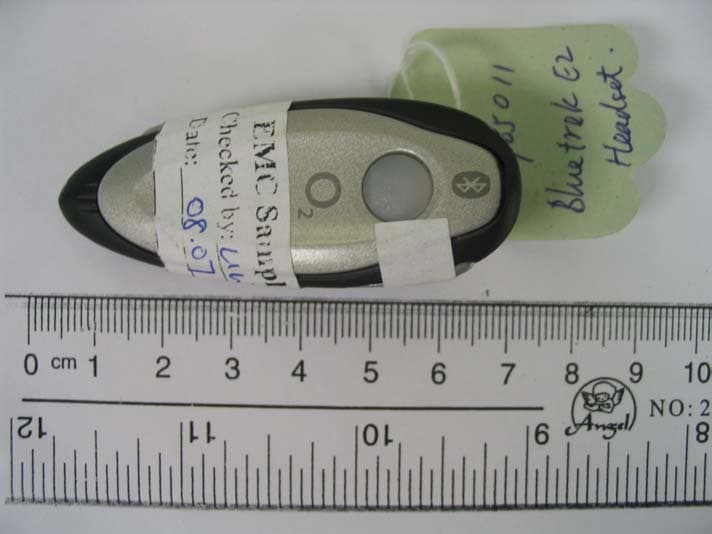 Bluetooth Headset - FCC ID QITBT3A - ConnecteDevice Limited