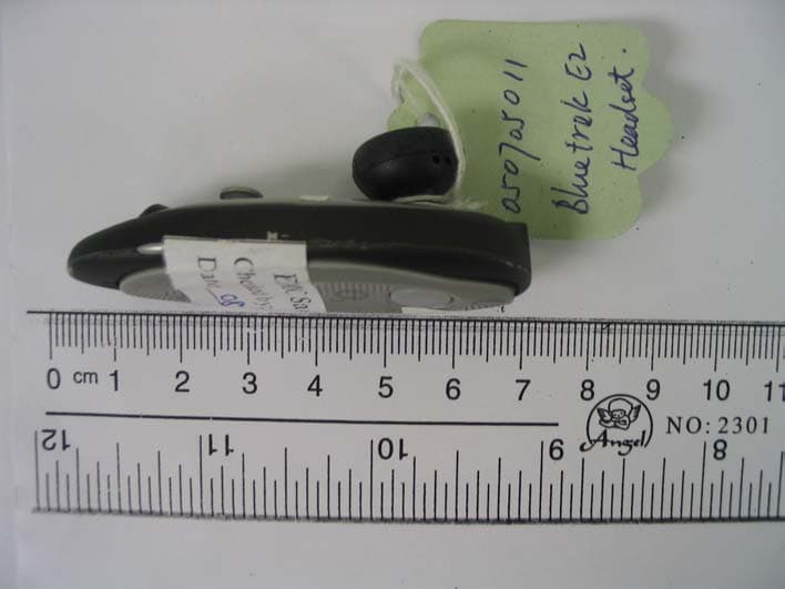 Bluetooth Headset - FCC ID QITBT3A - ConnecteDevice Limited (2)