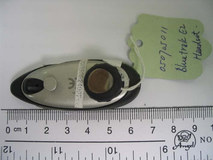 Bluetooth Headset - FCC ID QITBT3A - ConnecteDevice Limited (4)