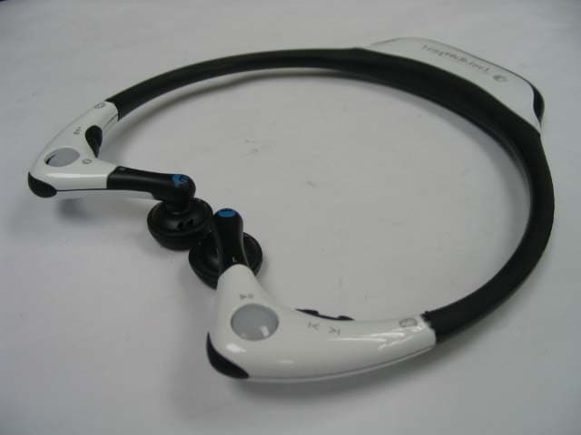 Bluetooth Headset - FCC ID QITBT3M - ConnecteDevice Limited (5)