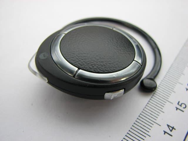 Bluetooth Headset - FCC ID QITBT3U - ConnecteDevice Limited (4)