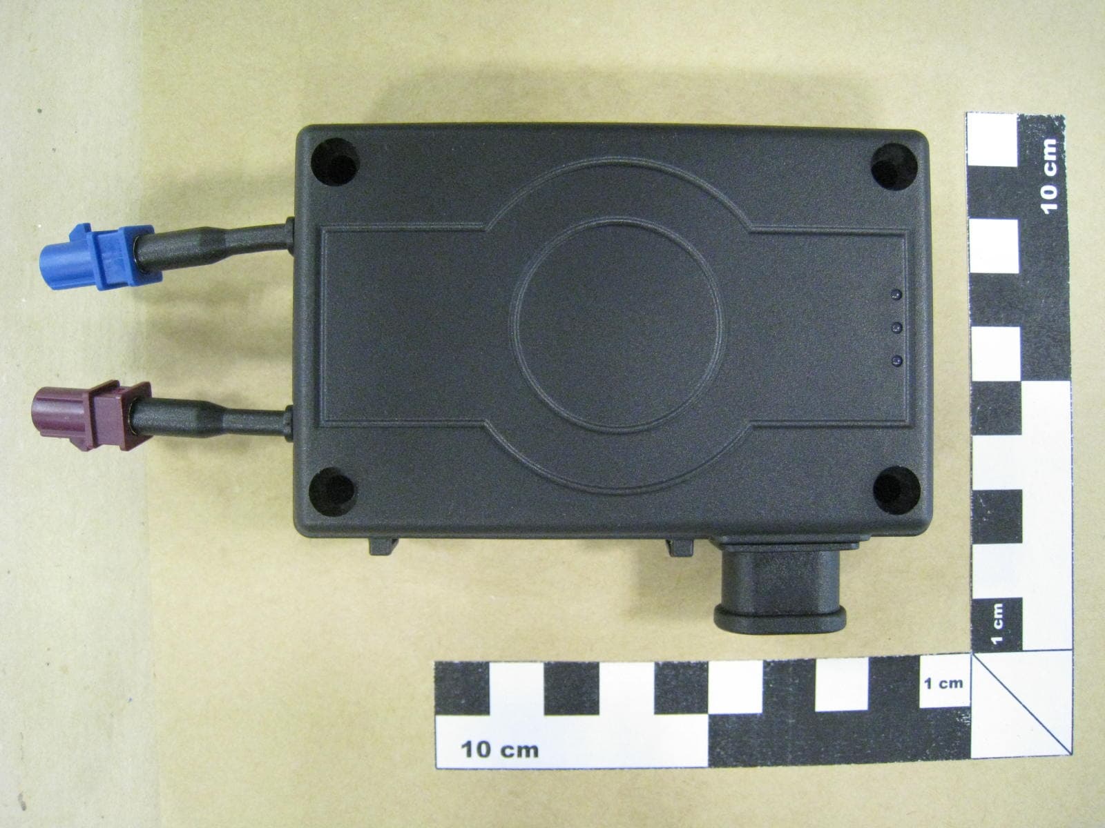 GSM/GPRS/GPS-Tracking-Unit - FCC ID QIXFOXEN - Falcom GmbH (2)