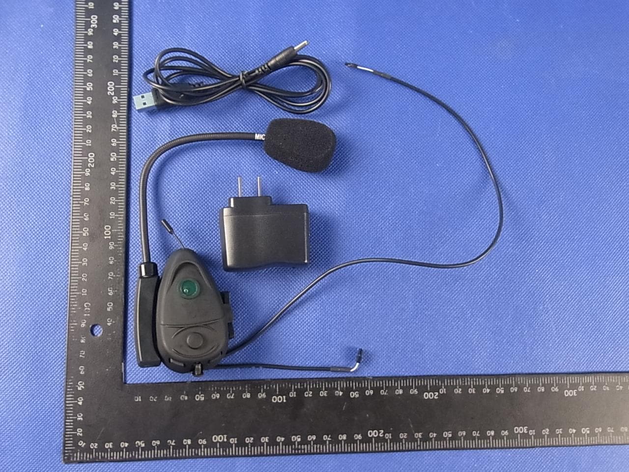 Motorcycle Helmet Bluetooth Intercom Headset - FCC ID QJ5JMHS-WLS465 - J&M Corporation (2)