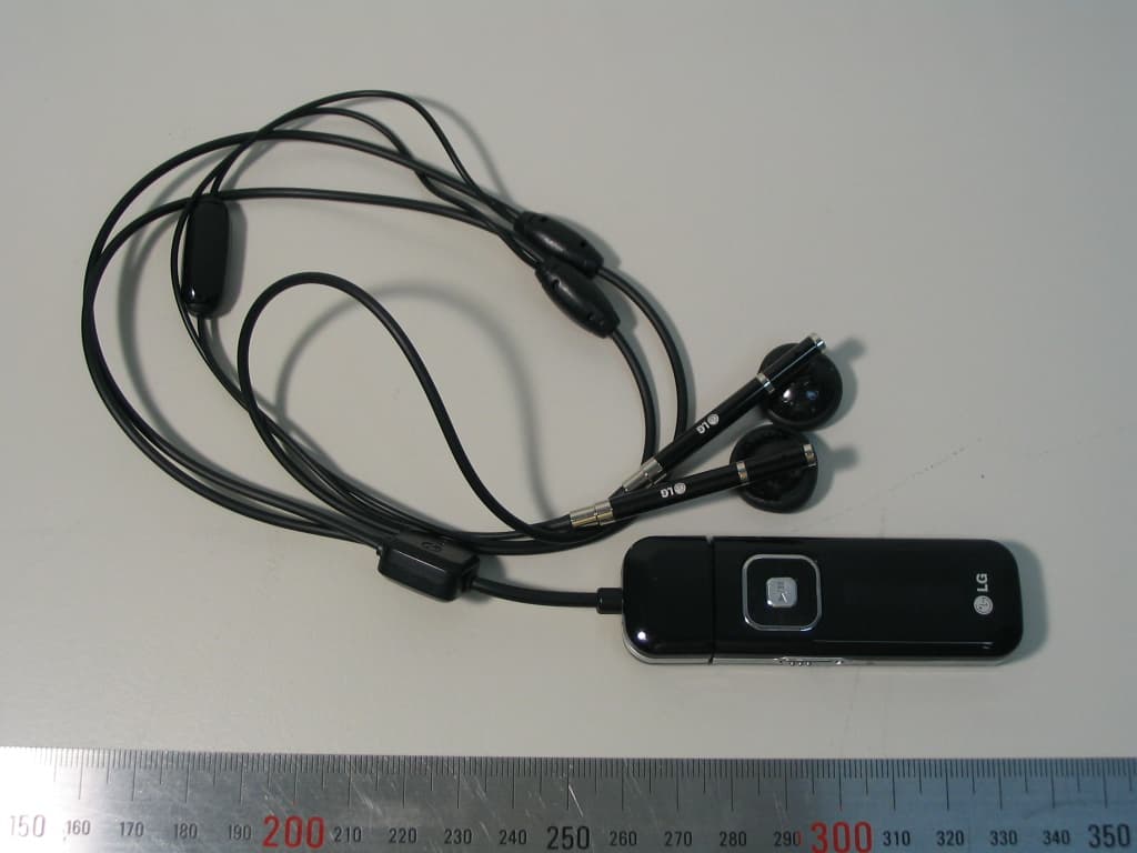 Bluetooth Headset - FCC ID QJ8HBS-110 - Samsin Innotec Co., Ltd. (2)