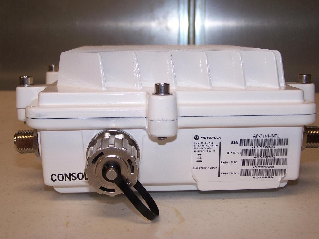 Mesh AP-7161 Outdoor Wireless Access Point - FCC ID QJEAP716101 - Zebra Technologies Corporation (1)