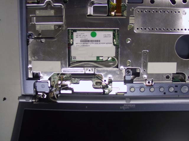 Notebook PC with Bluetooth transmitter - FCC ID QK3-BT0001 - Fujitsu Australia Ltd (2)