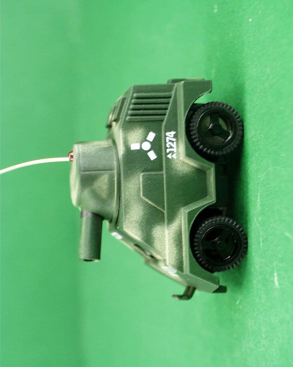 R/C Micro Combat Vehicle - FCC ID QK5SL230027 - Grandway Toys Limited (3)