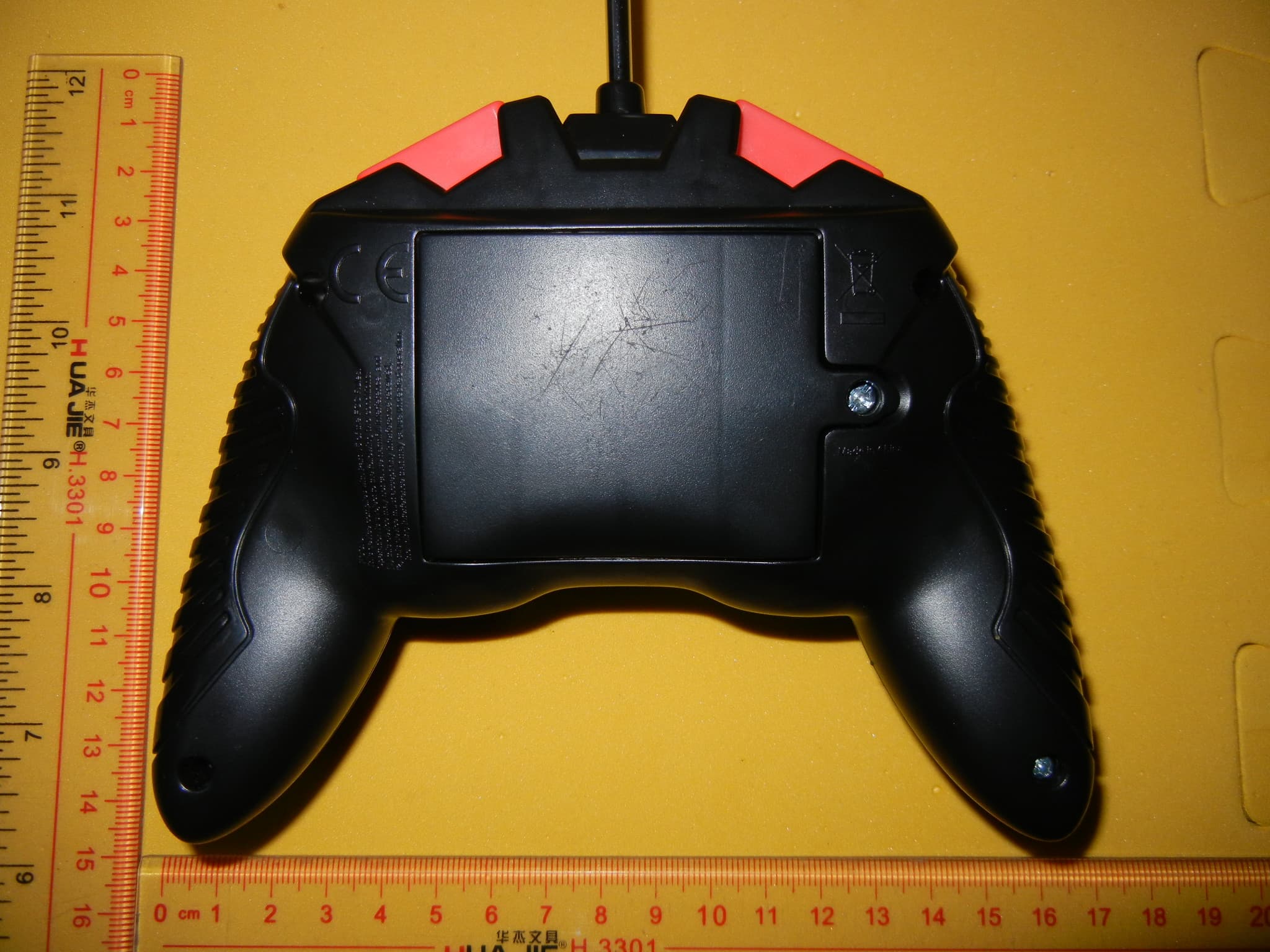 Wireless Remote Control Toy - TX - FCC ID QK680002 - Virztex Company Limited