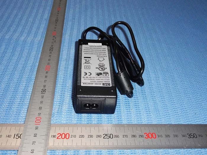 Powered Speaker system - FCC ID QKH-2YEKN007 - Kanto Living Inc. (2)