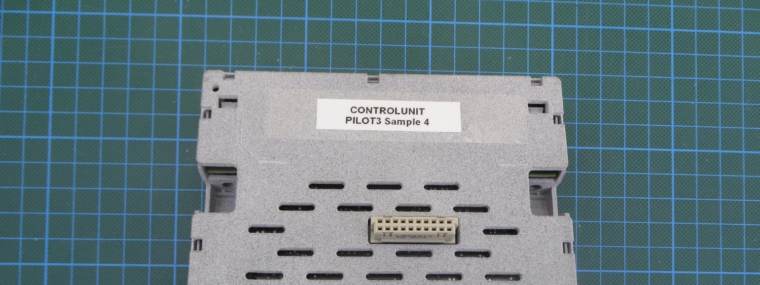 Control and steering unit for solar inverters - FCC ID QKWPILOT3 - FRONIUS International gmbh (3)