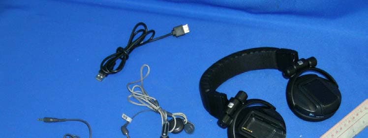 MP3 & Multimedia Headset - FCC ID QLM0130511 - Antonio Precise Products Manufactory Ltd. (3)
