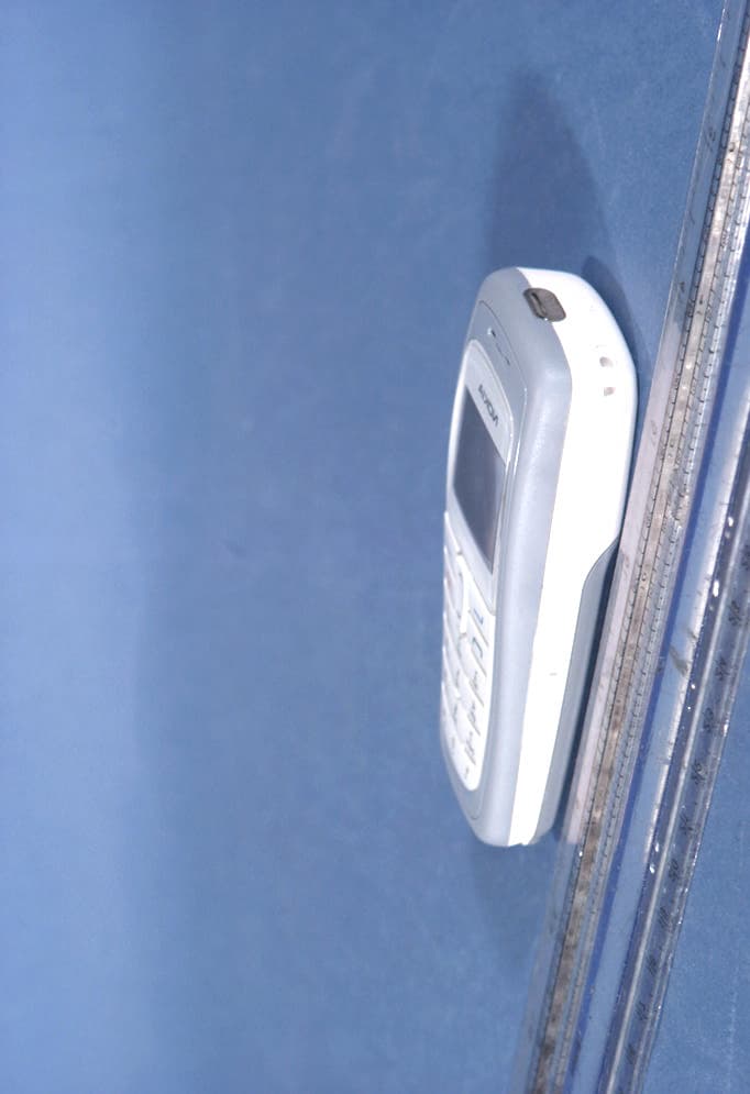 Single-Band CDMA Phone - FCC ID QMNRH-57 - Microsoft Corporation