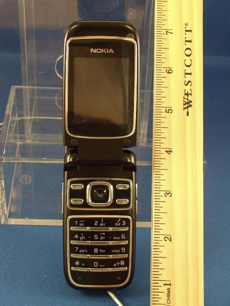 CDMA 800 Cellular Phone - FCC ID QMNRM-211 - Microsoft Corporation