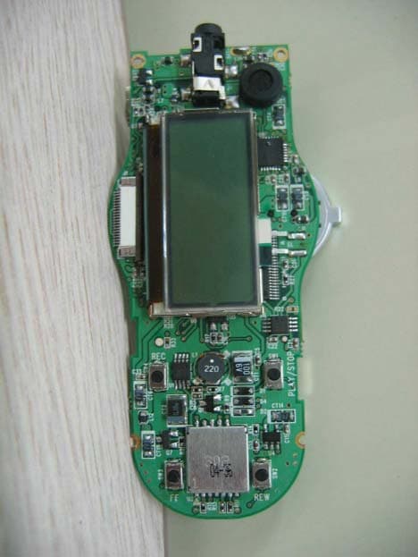 Voice Recorder with MP3 Player - FCC ID QNJEMP-200 - Eratech Co, Ltd (2)