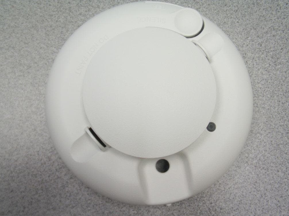 Wireless Smoke Sensor - FCC ID QNP-433SMKT - Secure Wireless, Inc