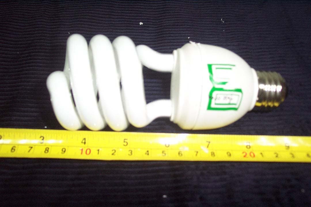 Energy Saving Lamps - FCC ID QO3AM100 - Amoilite Electronic Co. (2)