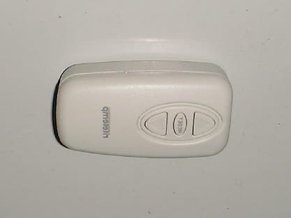 Wireless Thermostat - FCC ID QO8785605 - Radio Thermostat Company of America, Inc (2)