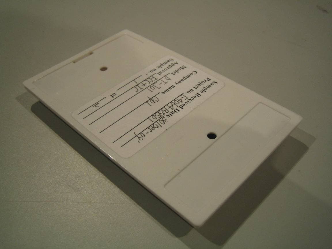 Remote button - FCC ID QOB45145 - Jasco Products Company LLC (1)
