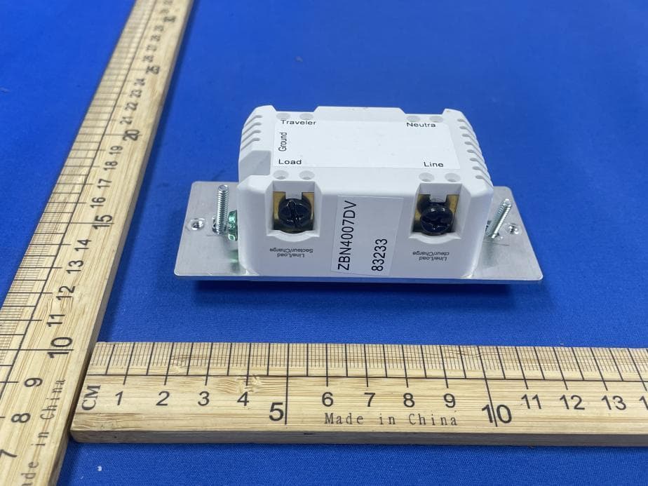 Zigbee 3.0 In-Wall Paddle Switch with Energy Monitoring, 120/277V - FCC ID QOBZBN4007DV - Jasco Products Company LLC