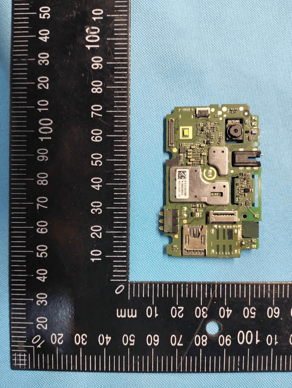4G Mobile Phone - FCC ID QPN-H5112 - MobiWire SAS
