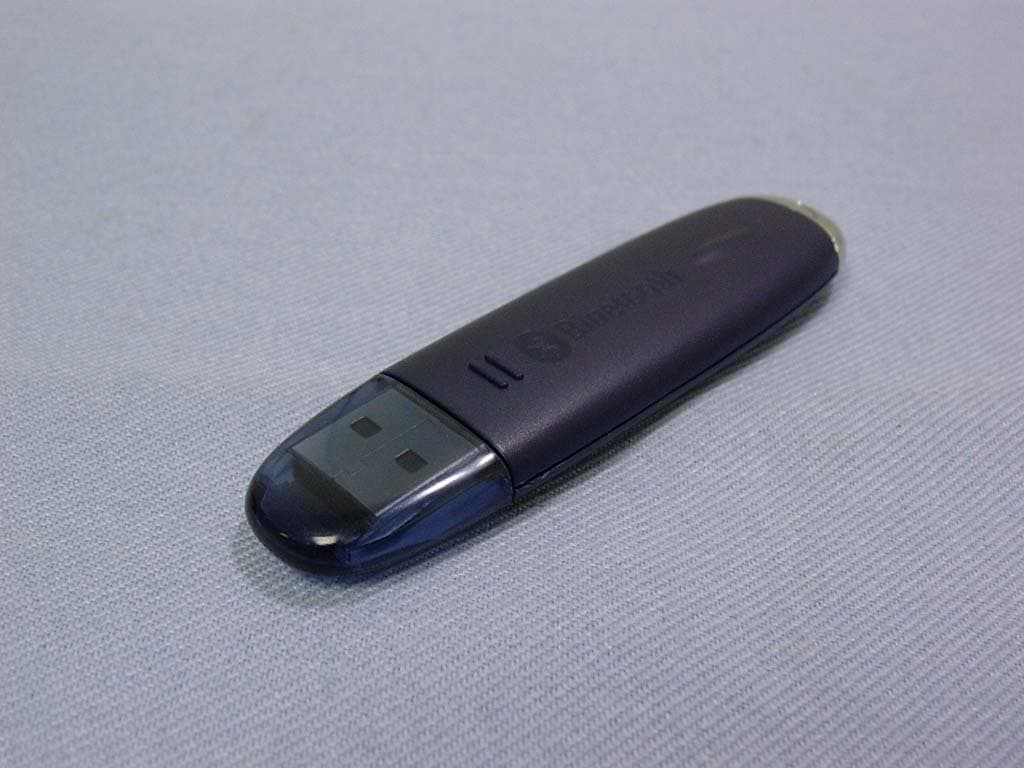 Bluetooth USB Dongle - FCC ID QQGBT003001 - J-Three International Holding Co., Ltd