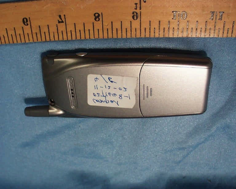 PCS GSM/GPRS Smartphone - FCC ID QQX-AR11 - Compal Communications, Inc. (2)