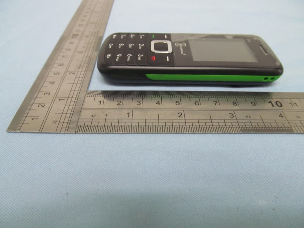 GSM Mobile Phone - FCC ID QR2D10 - CASERGO S.A.S (4)