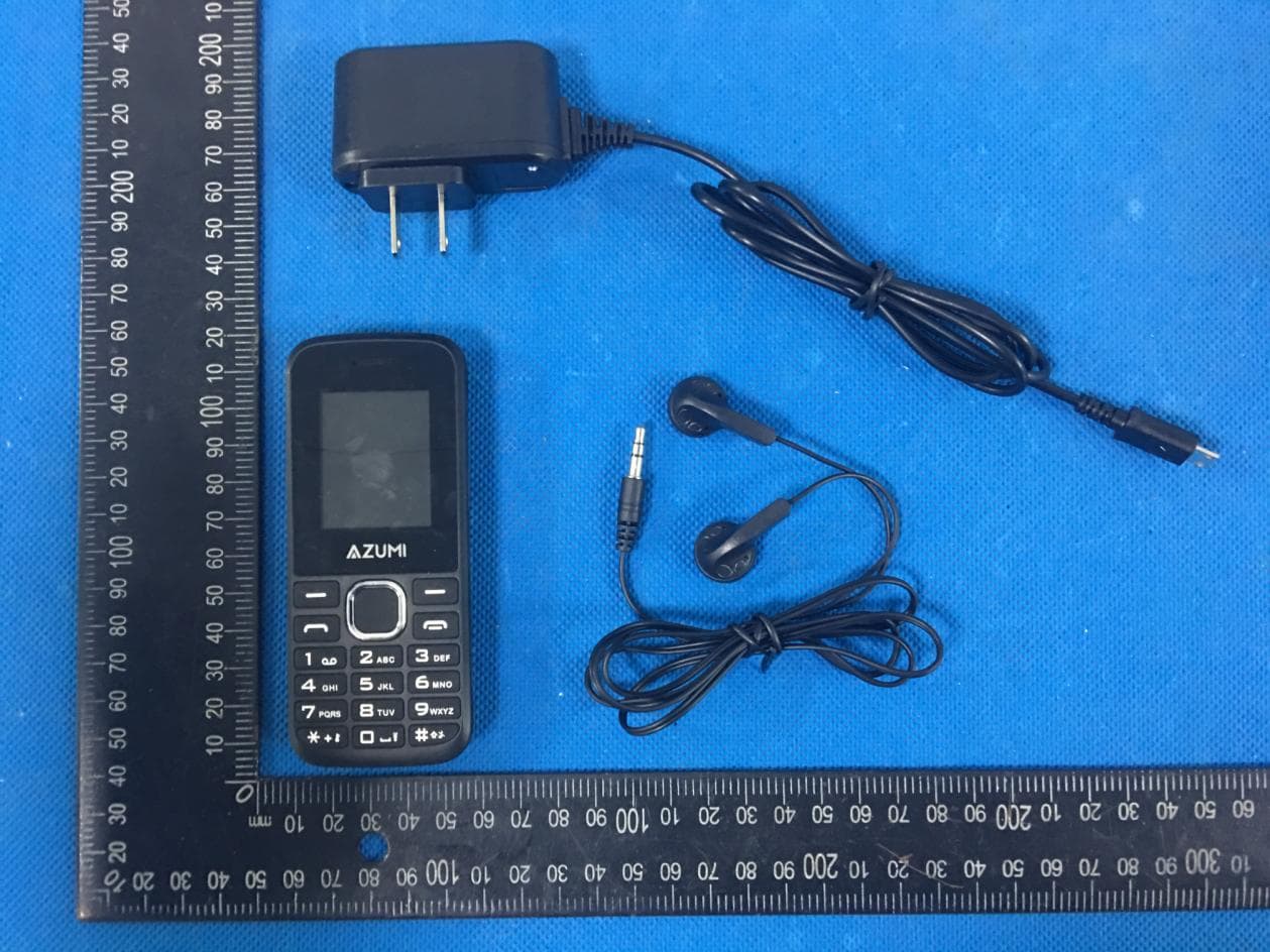 Mobile phone - FCC ID QRP-FP-011 - Azumi S.A