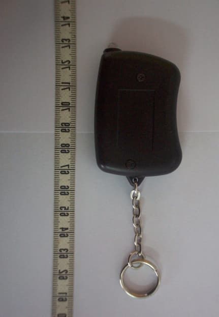 RF Remote Controller - FCC ID QT2EMS2YOUNG - Young Electronics Corporation.